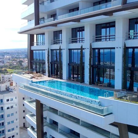 Luxury Private Apartments - Limassol Bagian luar foto