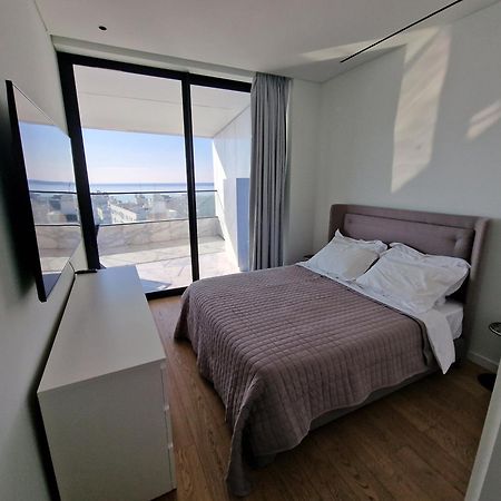Luxury Private Apartments - Limassol Bagian luar foto